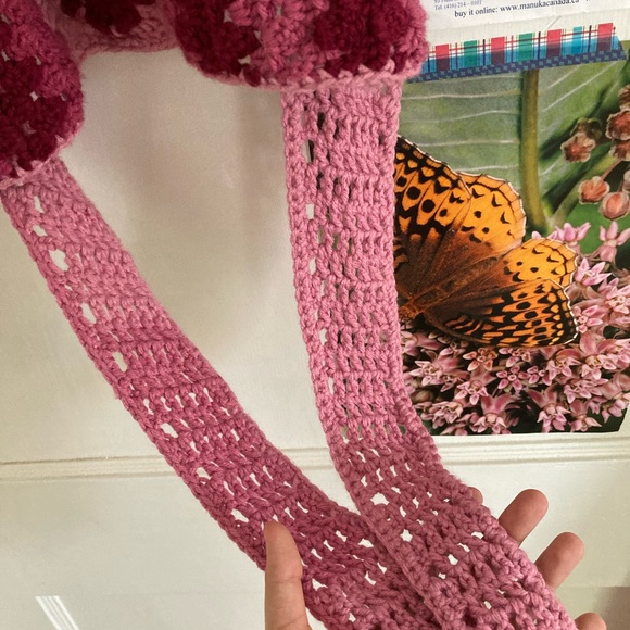 Handmade crochet halter top-good for large bust - Picture 3 of 3